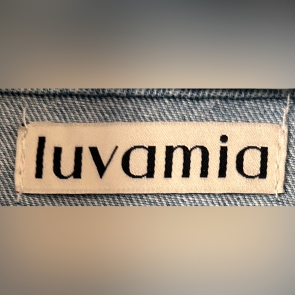 Luvamia Women's Classic Blue Jean Jacket - Picture 2 of 4